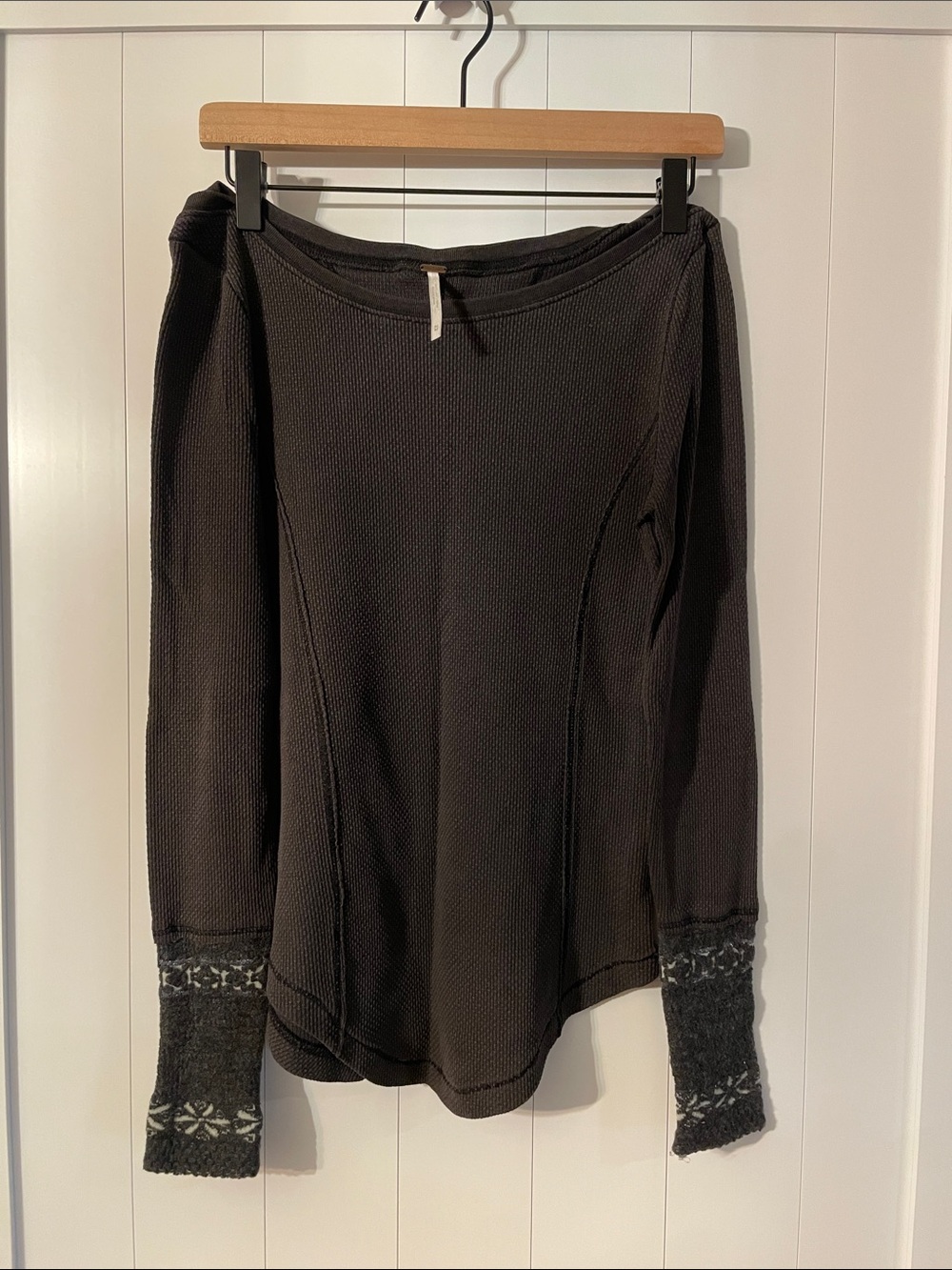 Free People Women's Black Long-Sleeve Thermal Tee with Patterned Cuffs